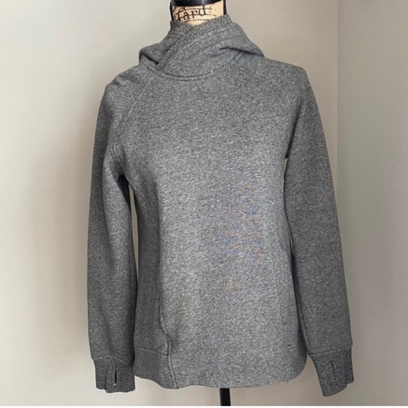 Lululemon Fleece Please Pullover 4 - Picture 1 of 3